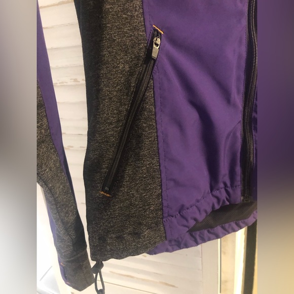 Colosseum Windbreaker LSU logo purple gray side Medium. Long arm & thumb hole - Picture 2 of 12